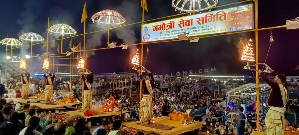 Varanasi-Banaras-Ganga-aarti